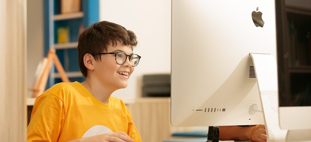 Succeed with Online Learning