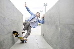 Why front foot keeps slipping off the skateboard after